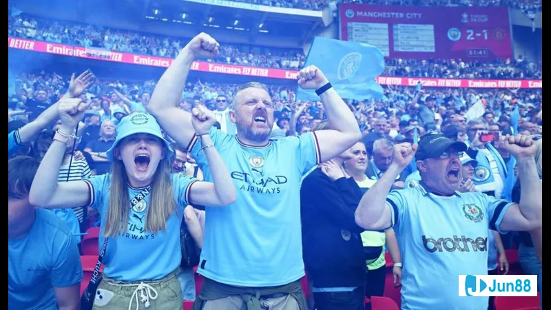 Thách thức của fan Man City